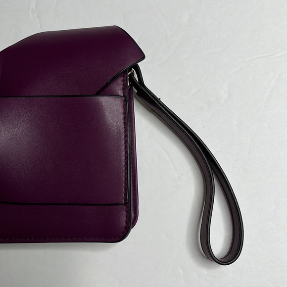 A New Day Purple Bow Detail Wristlet handbag - Picture 3 of 11